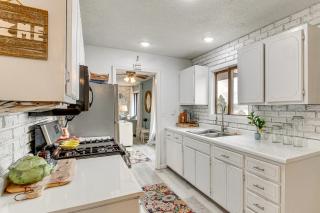 24-Foot Dock Lakefront Montgomery Home! - New Prague - 3