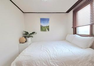 Line 1, Cheongnyangni Station Traditional Korean market Quiet residential area 2 rooms with cozy beds - Seul - 7