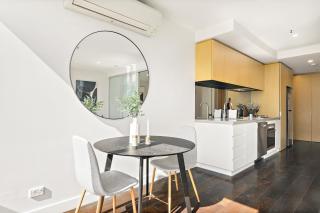 Bright 1BR Apartment Near Maribyrnong River - Melbourne - 3