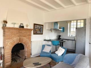 Villa à Perros-Guirec avec vue mer, jardin, terrasse, 400m de la plage, WIFI - FR-1-368-42 - 2