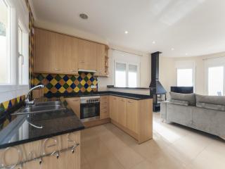 Beautiful holiday home near the sea - Palau-Saverdera - 8