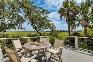 30 Marsh Island by Wild Dunes with Amenities - Isle of Palms - 0