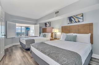 Lustrous Oceanfront Colony Suite 707 - Myrtle Beach - 2