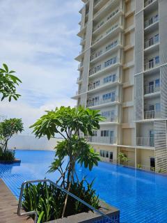 Condo Suite 1 Bedroom McKinley West Taguig City - Manila - 3
