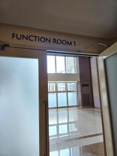 Condo Suite 1 Bedroom McKinley West Taguig City - Manila - 8