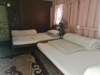 Jungle Crown Organic Homestay - Nagarkot - 3