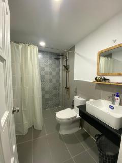 Trung tâm Quận 1 - Căn hộ 2BR2WC đầy đủ tiện nghi - 4