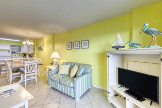 Plantation Palms #6704 - 4