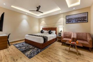 Medalio Boutique Chandigarh Zirakpur - 1