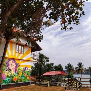 Kayaltheeram Resort & Homestay - Paravūr - 8