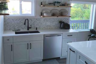 Spacious 3 bedroom 2 living room renovated house - Langley - 4