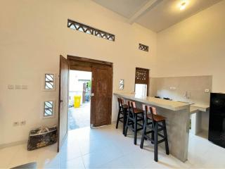 Brick house in Canggu - Canggu - 7