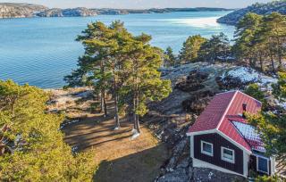 Beautiful Home In Lysekil - Lysekil - 1