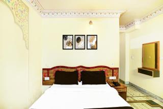Super Collection O Gangapole Amer Road - Jaipur - 4