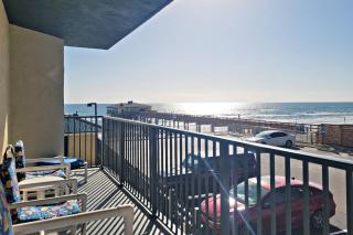 Sunglow Resort Condo Unit #204 - Daytona Beach Shores - 9
