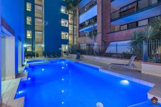 Stylish Studio with Pool - 200m from Main Hub - Brisbane - 1