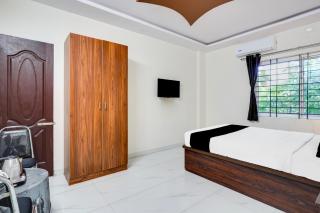 Super Townhouse Bidadi Formerly Royal Garuda - Bidadi - 4