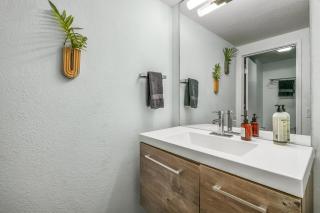 Charming Princeville Studio, AC, Pool, Hot Tub - 2