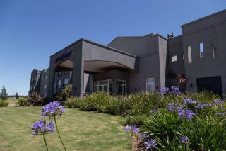 Howard Johnson Hotel & Resort Funes - 1