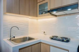 Comfort 1BR with Working Room at Daan Mogot City Apartment By Travelio - Jakarta - 4