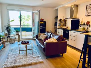 Joli appartement cosy , terrasse, PK privé - Lunel - 9
