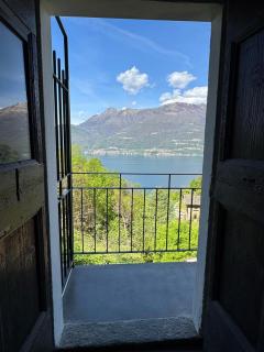The House of Love - Bellano - 5