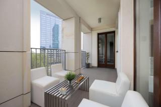 Pokorna Modern Apartment with Balcony & Parking Warsaw by Noclegi Renters - Varsavia - 7