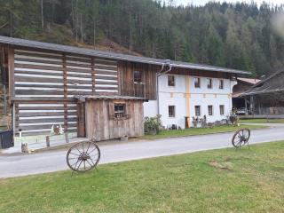 Ferienwohnung Familie Weißenbach - Elbigenalp - 4