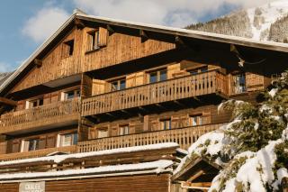 Chalet Châtaigne - Shared Catered Chalet - 2