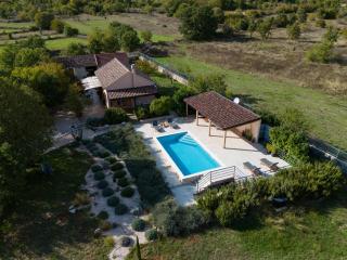 Mediterranean Countryside Retreat - 4
