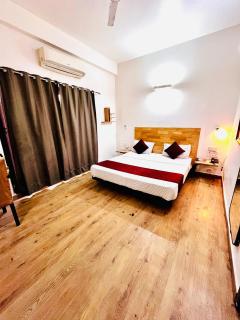 Hotel MVR Stay By Admire 51 - Noida - 0