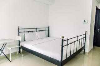 Nice and Cozy Studio at Paramount Skyline Serpong Apartment By Travelio - Tangerang - 5