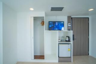 Thong Tarin Hotel - Surin - 9