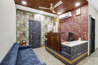 Hotel Pearl Villa - Ahmedabad - 1