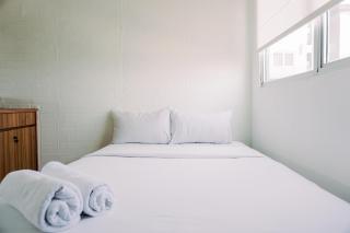 Homey and Comfort Stay 2BR Pakubuwono Terrace Apartment By Travelio - Yakarta - 0