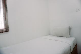 Homey and Comfort Stay 2BR Pakubuwono Terrace Apartment By Travelio - Yakarta - 4