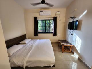 Sai Sharad Guest House - 8