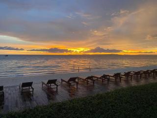 Continental Xin Hao Hotel and Resort 洲际新濠酒店 - Sihanoukville - 4