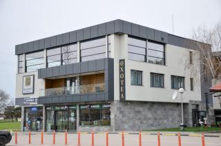 Danchev Hotel - - 0
