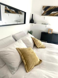 GGH studio for holiday or job - 6