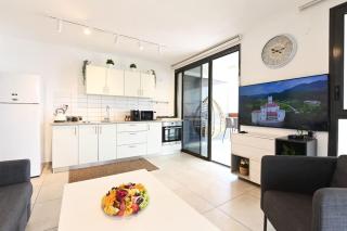 L.T.D- MY VIEW. 2 bedroom apartment by the lake. - Tiberias - 3