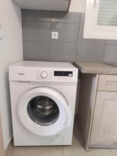 Kamenos Pyrgos Apartments 2 - 8