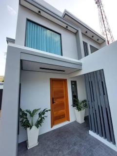 Pool Villa Kata Patak Road 3BR - Ban Kata - 1