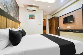 Hotel O The Max Glory - Indore - 1