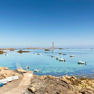 Chambre privée 350 m de la mer et proche et gr34 avec coin repas et micro onde - 1