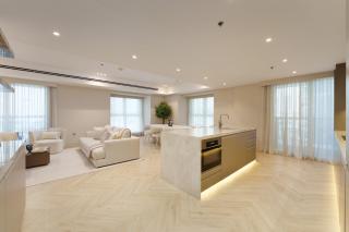 Daniels 4BR At Princess Tower with Marina and Sea view - 4