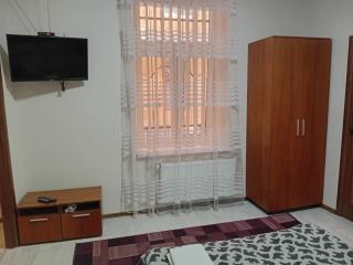 Two-bedroom apartment in 10 min to the Opera Theatre - Lviv - 6