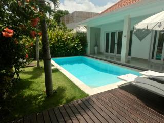 Modern villa near Atlas beach club & beach - Canggu - 7