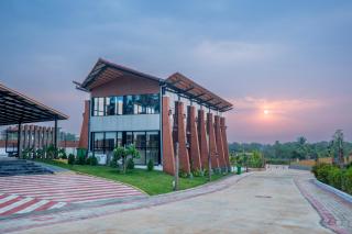 Serene Resort Hyderabad - Shamshabad - 2