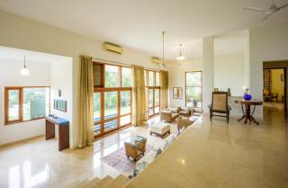 White House by Hireavilla - Stunning Hilltop 3BHK Villa with Pool and River View - 4